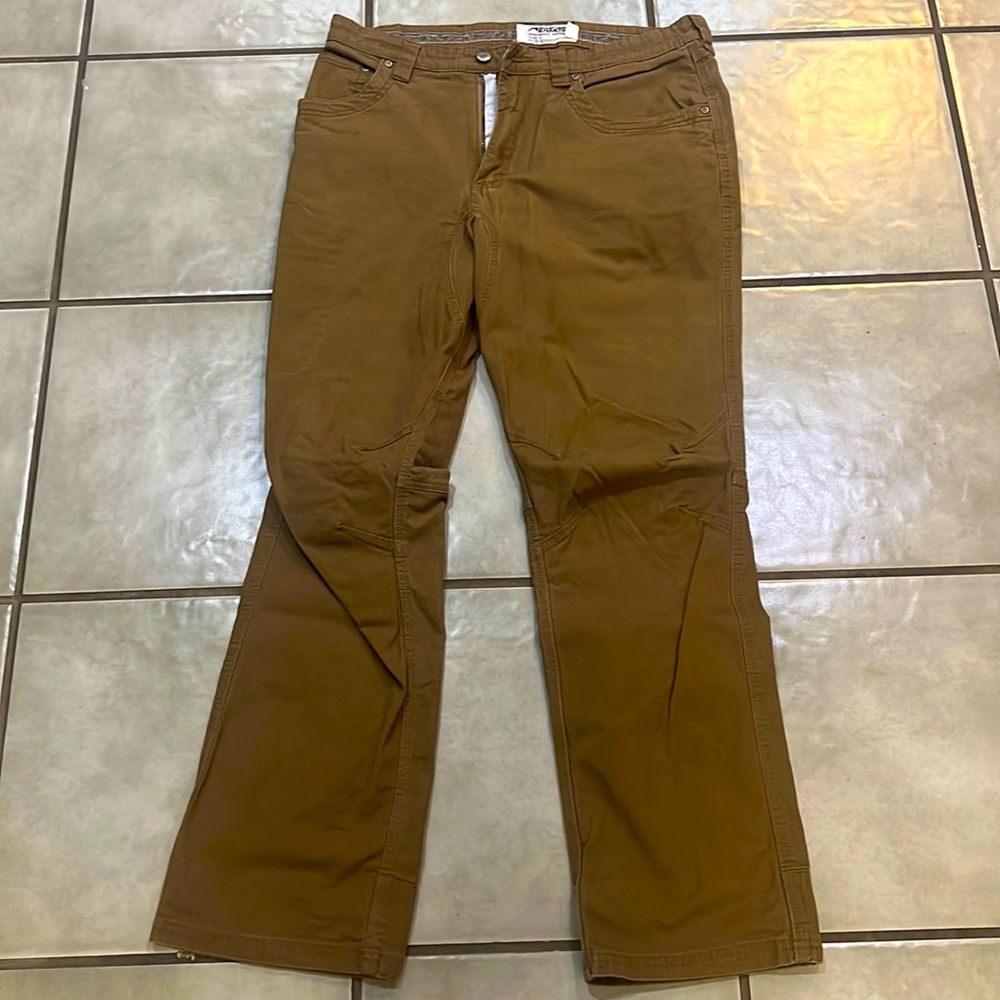 Mountain khakis camber 106